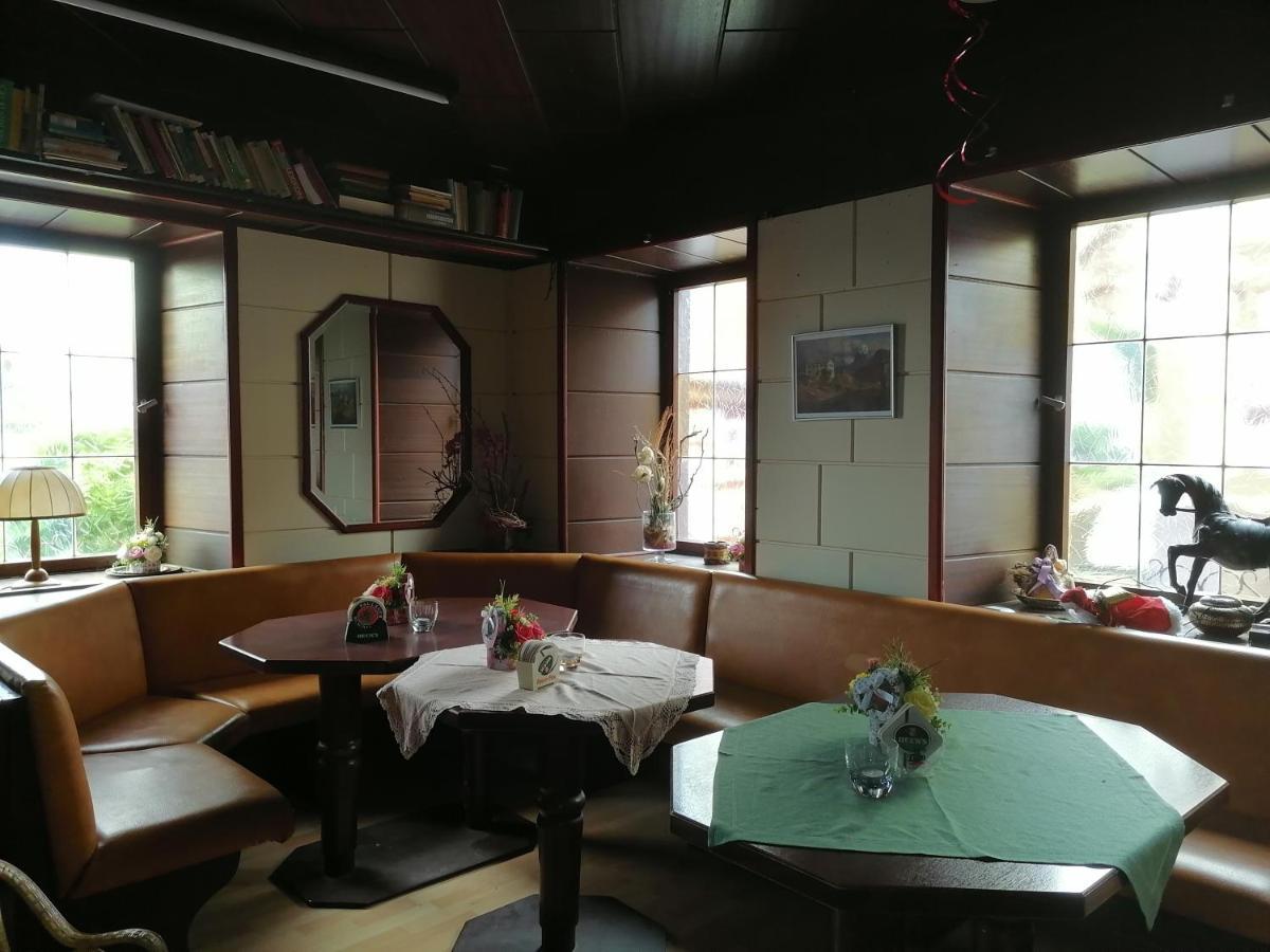 Gasthaus Zur Rose Malsch  Esterno foto