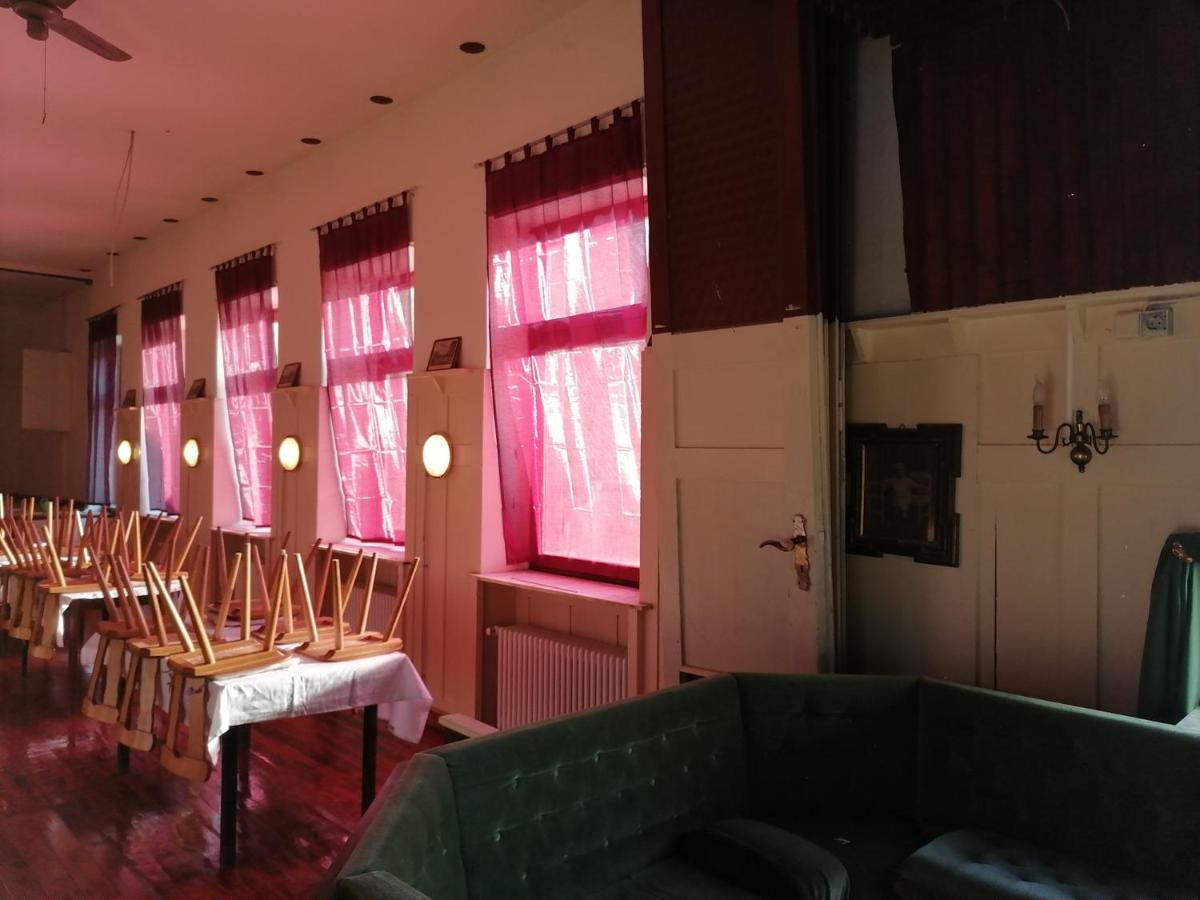 Gasthaus Zur Rose Malsch  Esterno foto